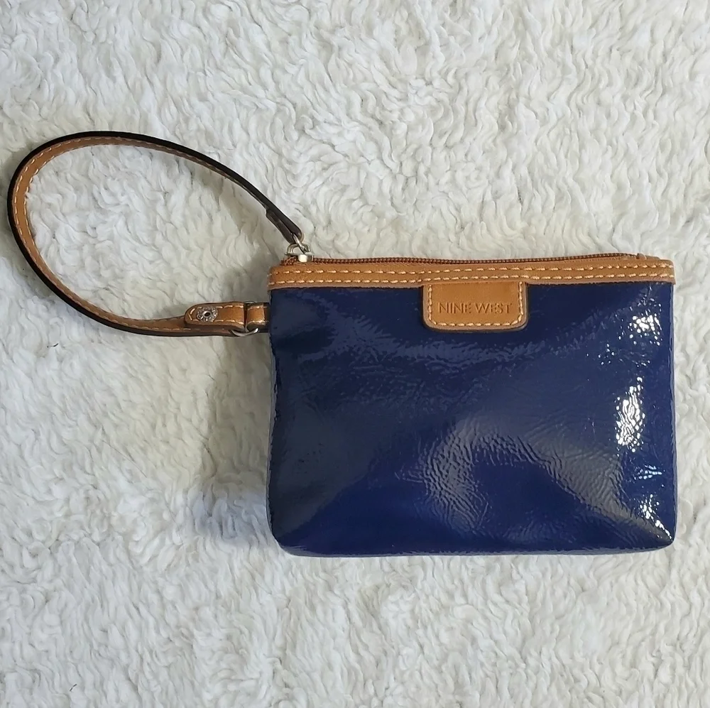 NINE West Blue Patent Leather Wristlet Wallet Purse Bag